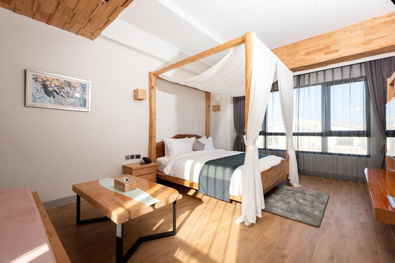 Skyebay Club Hotel Heng-ch'un Kültér fotó